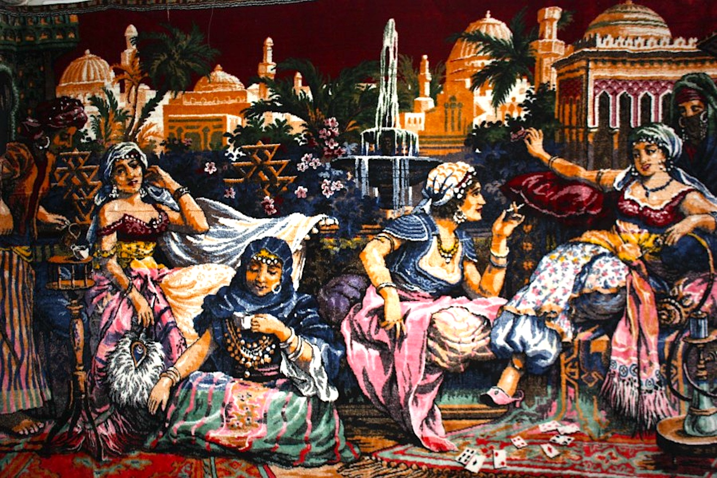 Kahveci güzeli – La Belle liseuse de marc de café